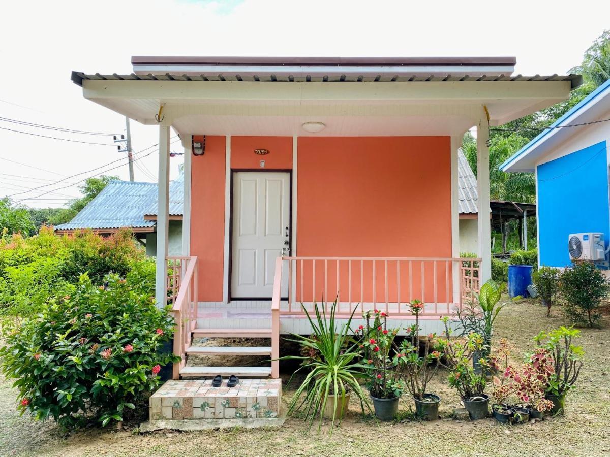 Tr Bungalow Ko Yao Exteriör bild